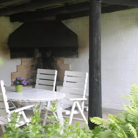 Holiday home In Mit Grossem Garten Stollhamm